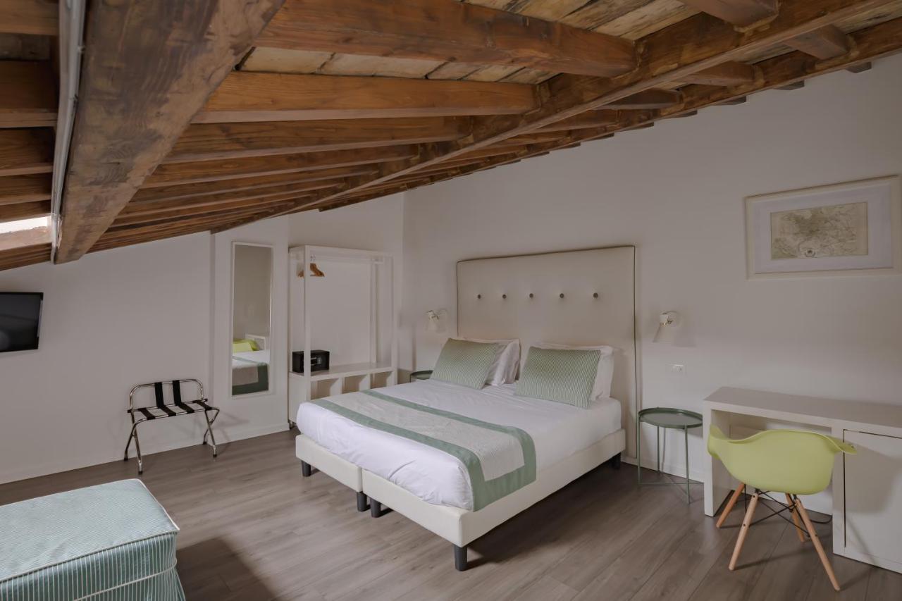 Bed and Breakfast Palazzo Lupardi Relais Roma Esterno foto